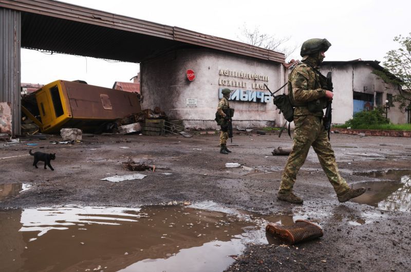 Доли в сетях OBI и Starbucks в РФ перешли к кадыровскому бизнесмену