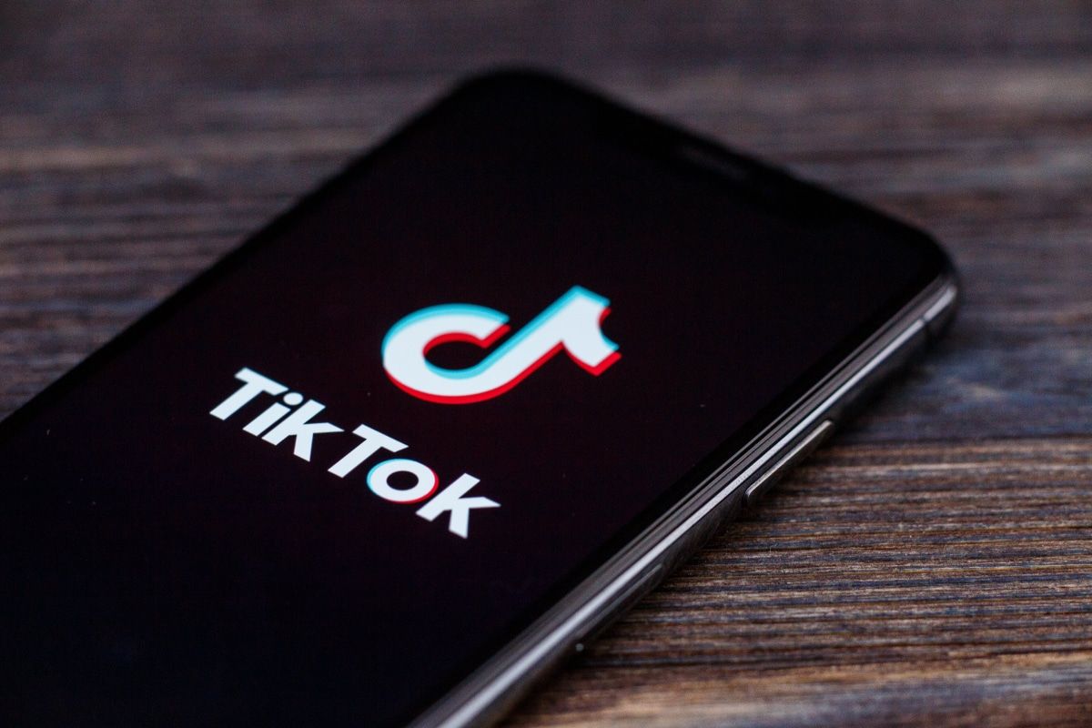 Шесть видео Дрона набрали более миллионна просмотров на TikTok