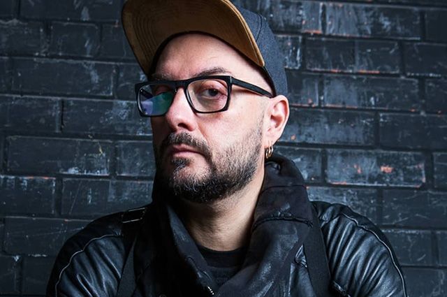 Режиссер Кирилл Серебренников вновь призвал снять санкции с Абрамовича