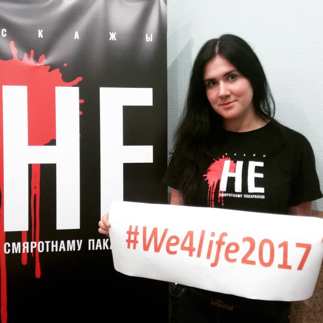 "Остались в стране заложниками". Сколько в Беларуси политзаключенных?