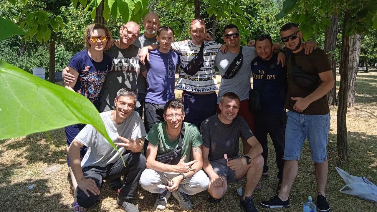 Власти "ДНР" освободили похищенных в марте волонтеров