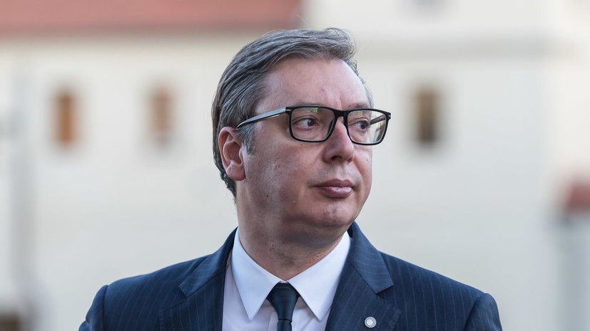 Белград призвал косовских сербов убрать баррикады