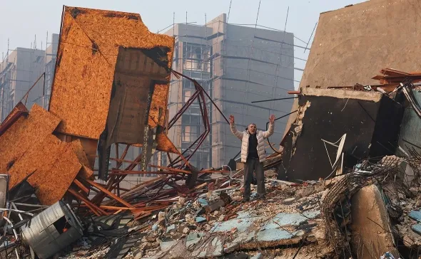 Число жертв землетрясения в Турции и Сирии достигло почти 5 тысяч