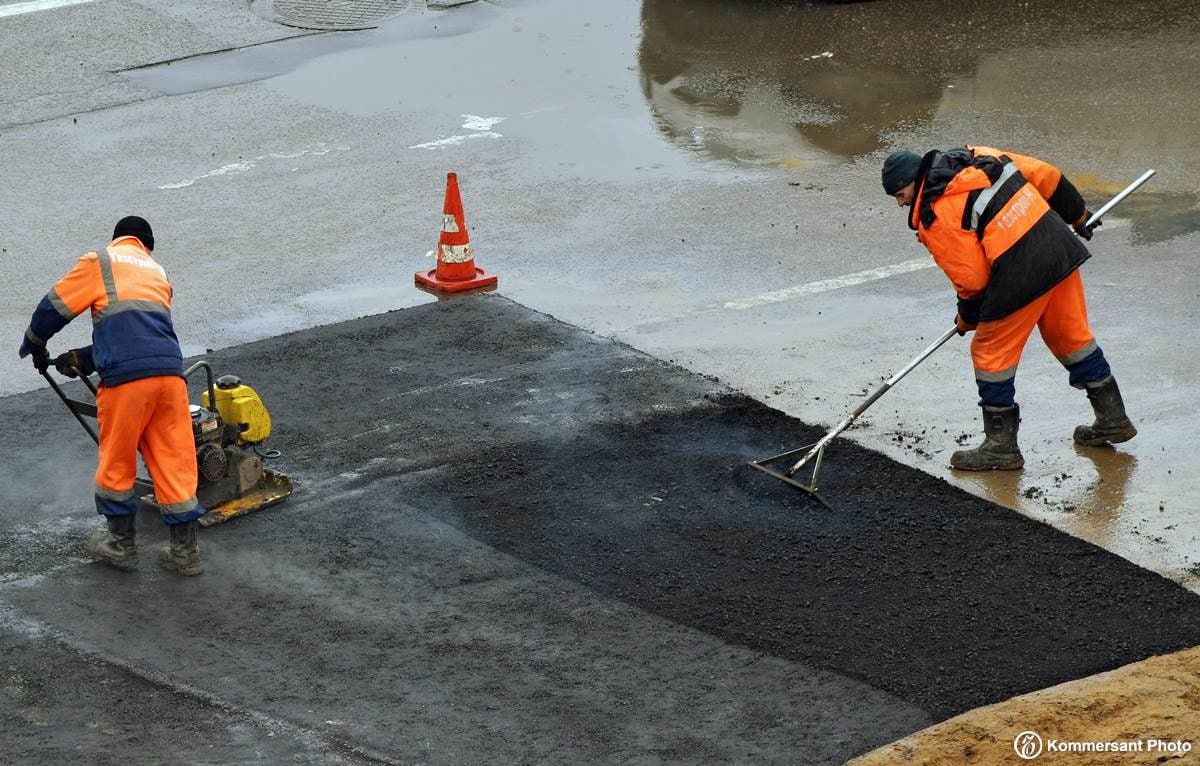 Кремль отказывается от строительства дорог ради финансирования войны