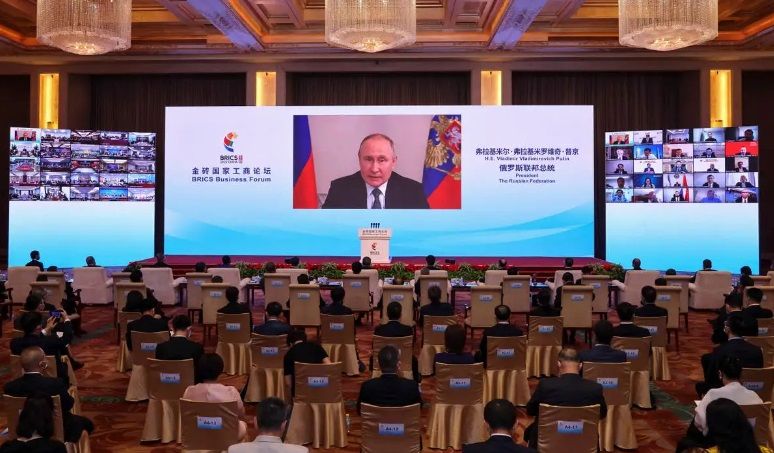 Саммит БРИКС: на чем акцентировали внимание главы Китая и России