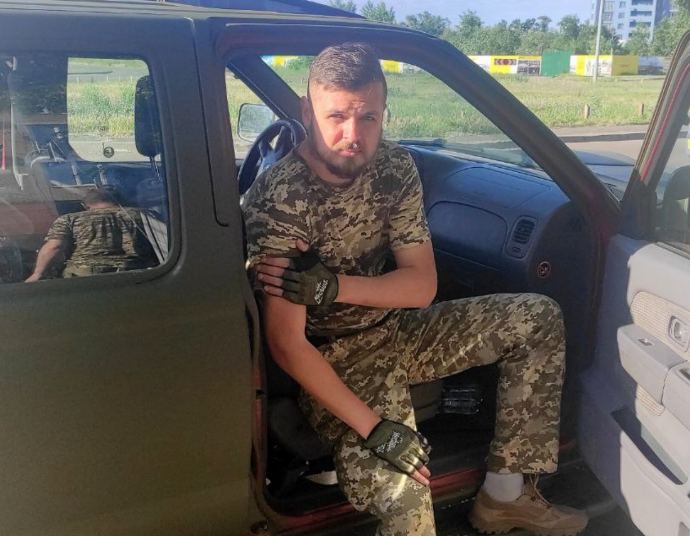 "Украинцам для победы нужно быть единым организмом": беседа с военным