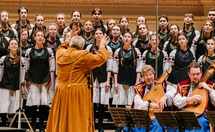 Forbes оценил стоимость самой известной украинской колядки в $20 млн