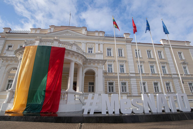 Жители Литвы получают фейковые письма о том, что их пошлют воевать в Украину