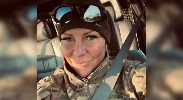 Экс-депутат парламента Швеции подписала контракт с ВСУ