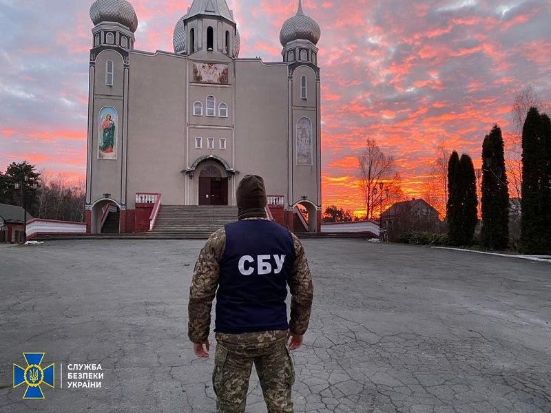 Украина обменяла одного из священников связанной с Москвой церкви на 28 военных