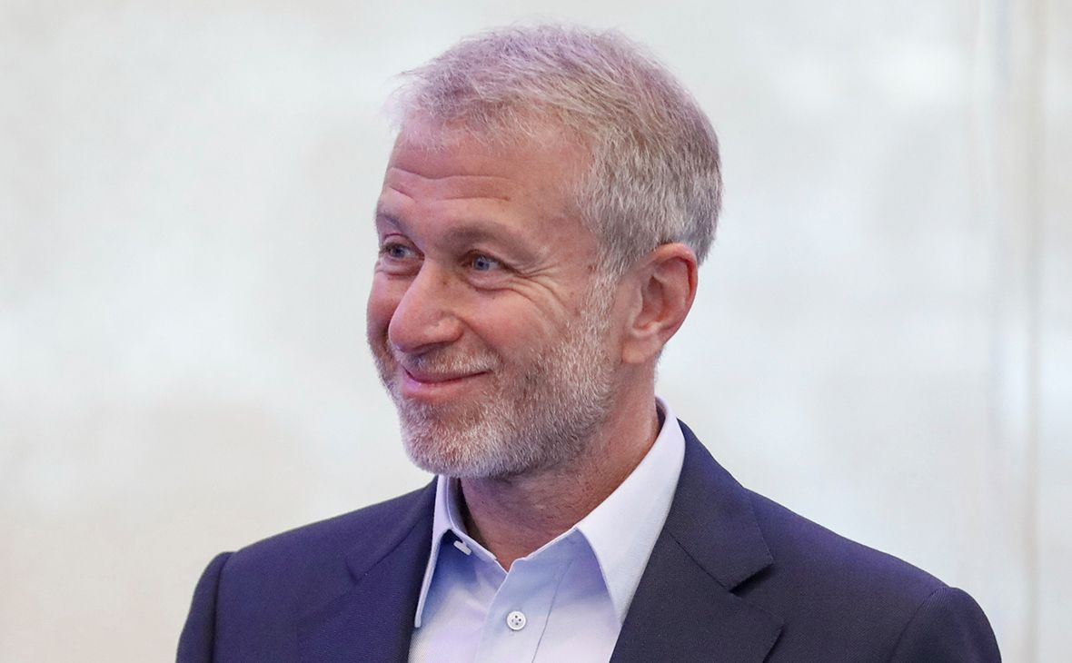 Российский миллиардер Абрамович оспаривает введенные против него санкции ЕС