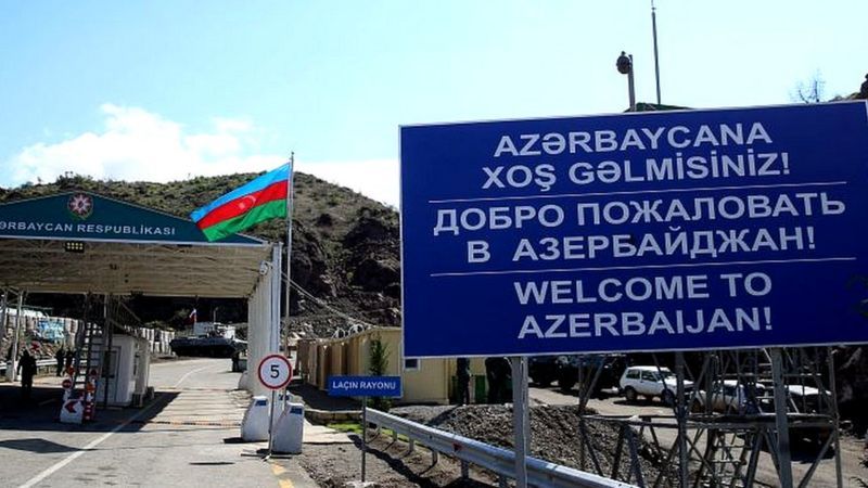 Азербайджан закрыл въезд в Нагорный Карабах, обвинив Красный Крест в контрабанде