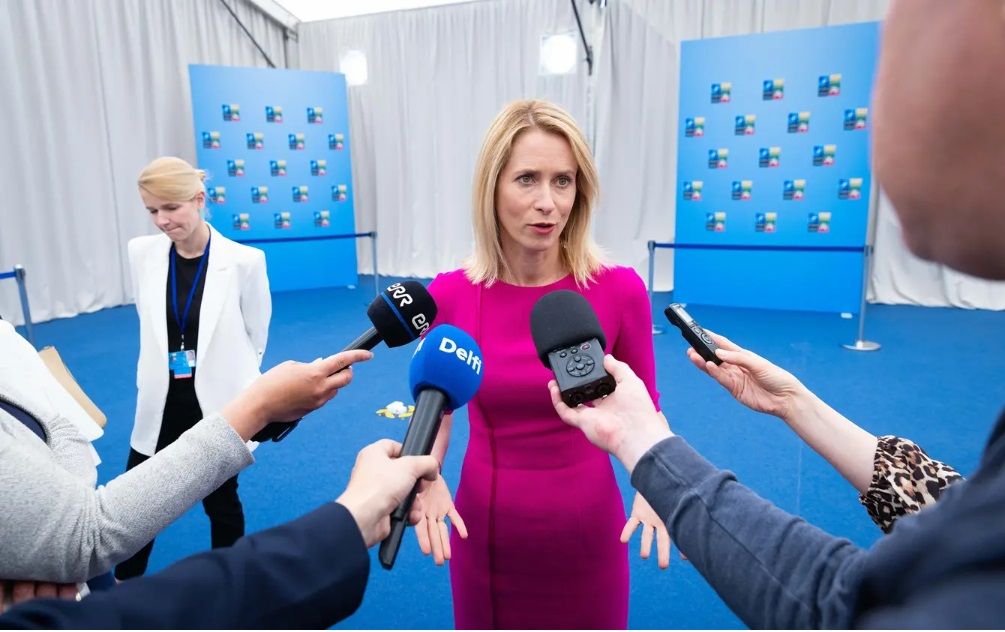 Премьер-министр Эстонии должна уйти в отставку из-за бизнеса ее супруга в России - опрос населения