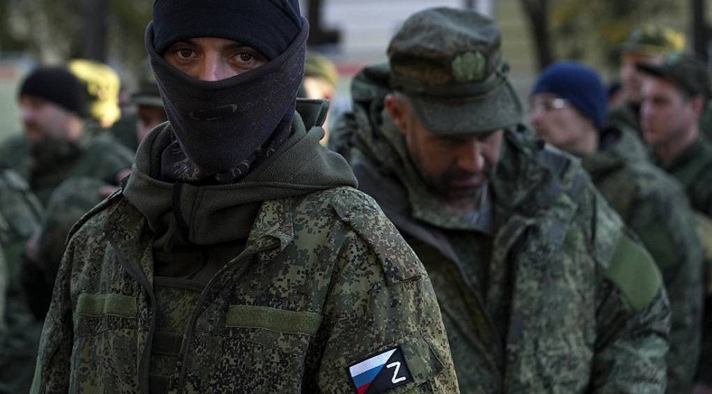 ЧВК "Конвой", созданная главой аннексированного Крыма, получила сотни миллионов от ВТБ и Аркадия Ротенберга