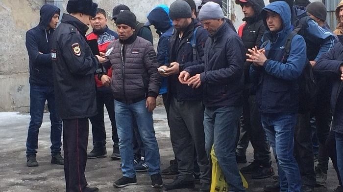 В России массово возбуждают уголовные дела за уклонение от призыва против мигрантов из Центральной Азии, получивших гражданство РФ