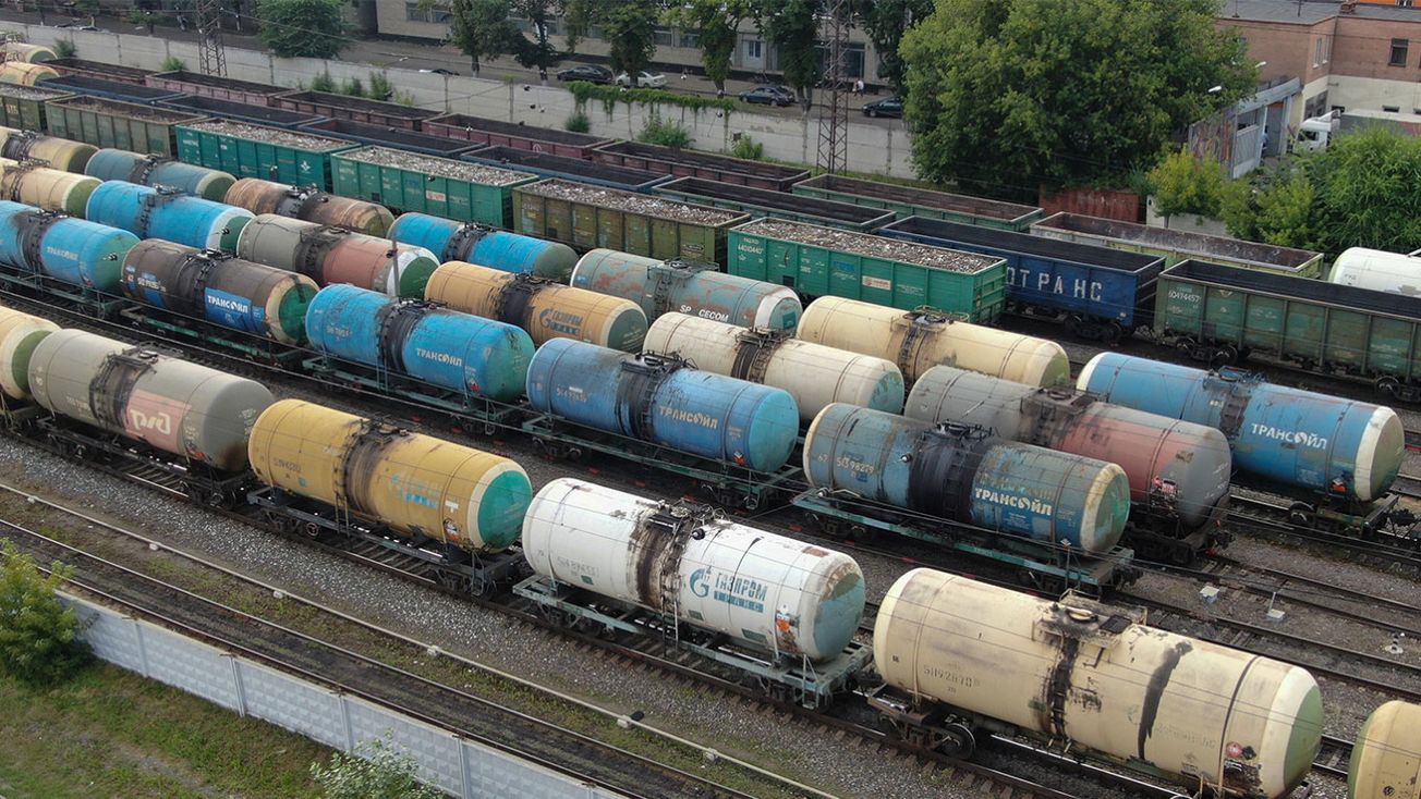 Казахстан перекрыл транзит российских нефтепродуктов в Кыргызстан