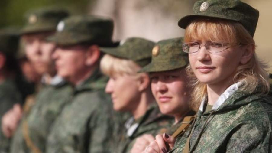 Приставы предложили россиянке с двумя детьми отправиться на войну, чтобы погасить кредит