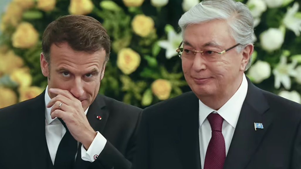 Макрон оценил отказ президента Казахстана быть "вассалом любой власти"