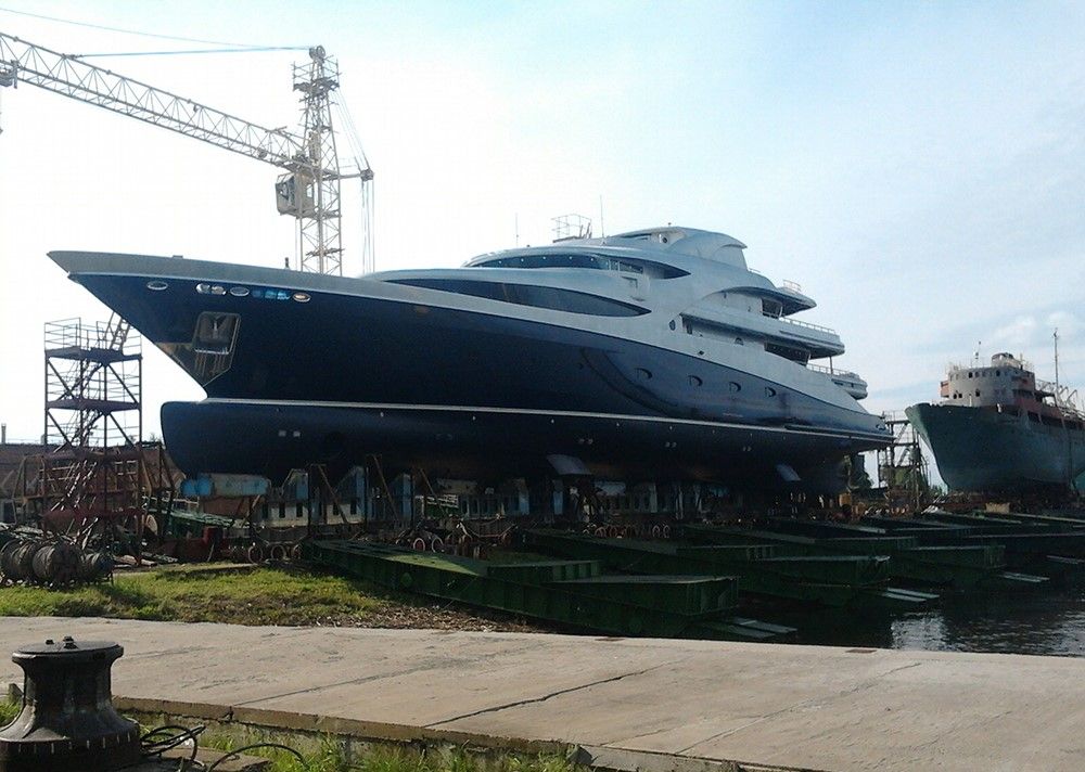 Журналисты обнаружили новую яхту Путина за $50 млн