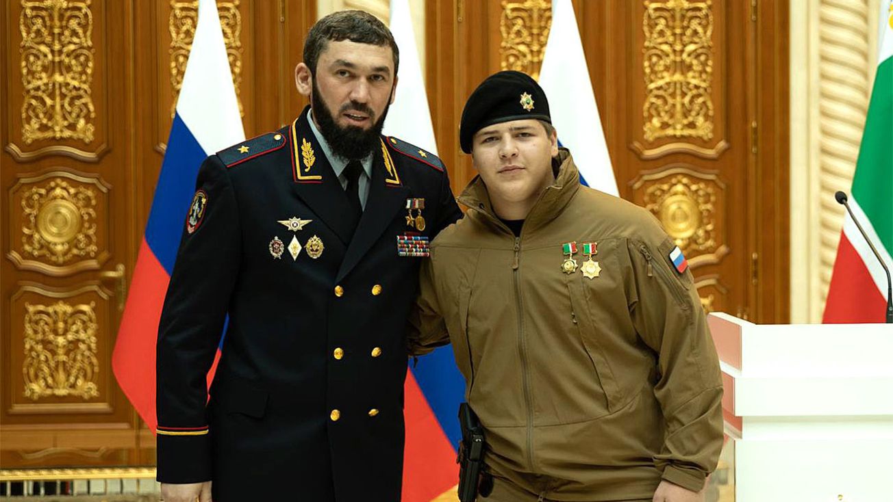 16-летний Адам Кадыров назначен куратором чеченского батальона имени Шейха Мансура
