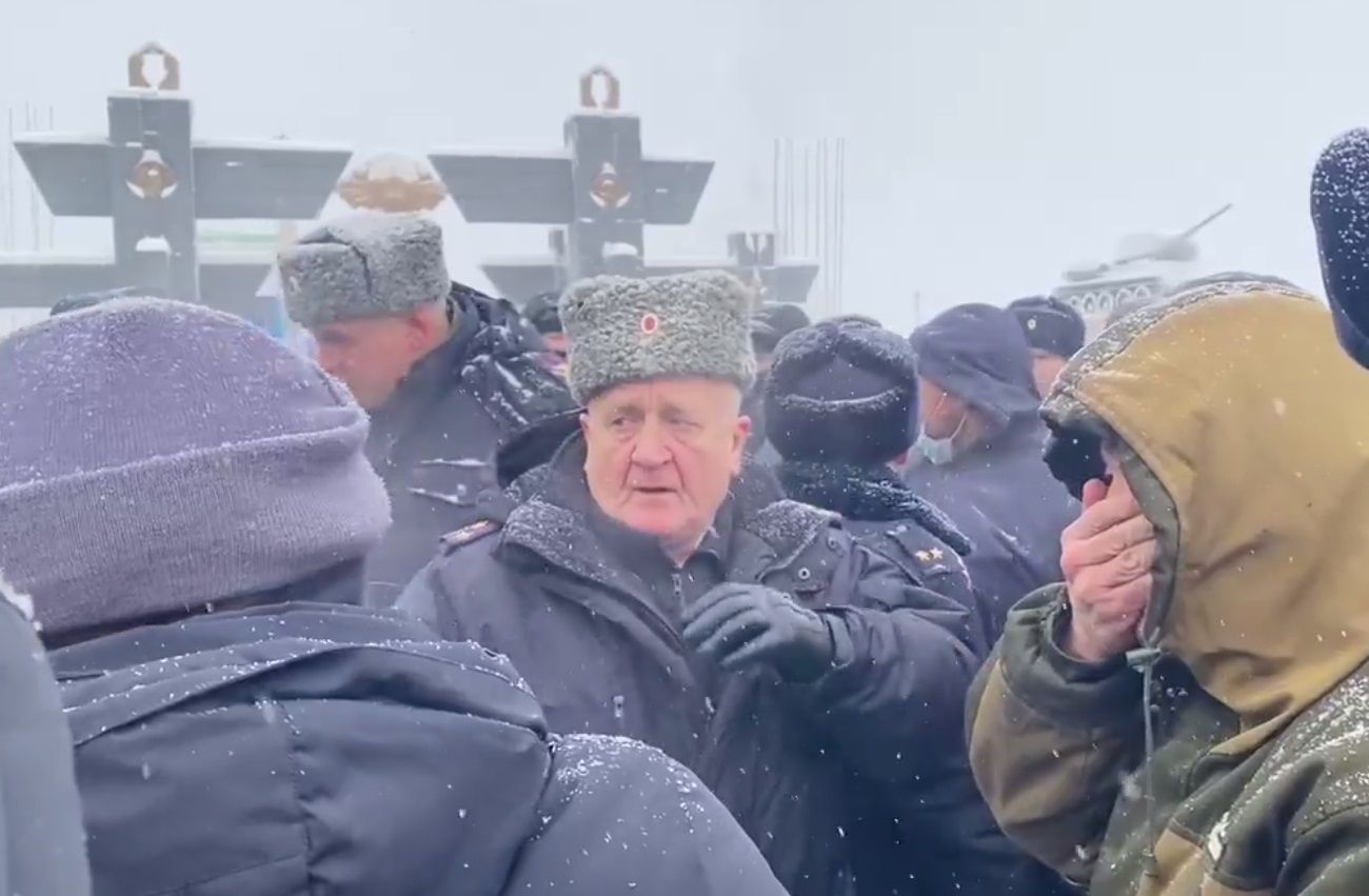 В Якутии из-за протестов жителей заблокировали WhatsApp и Telegram