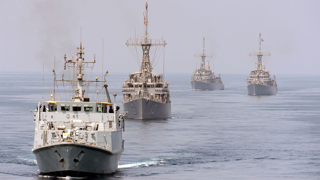 Украина не обращалась к Турции с просьбой пропустить в Черное море