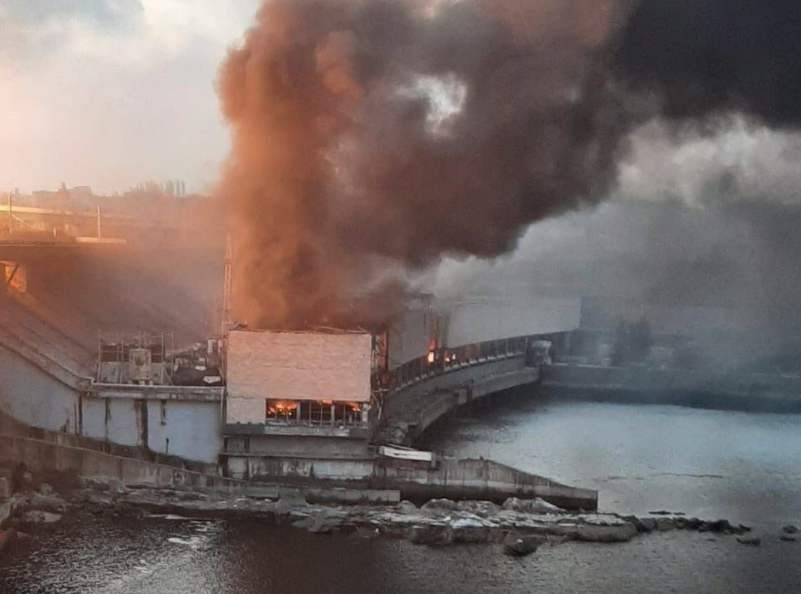 На восстановление ДнепроГЭС потребуются годы - директор "Укргидроэнерго"