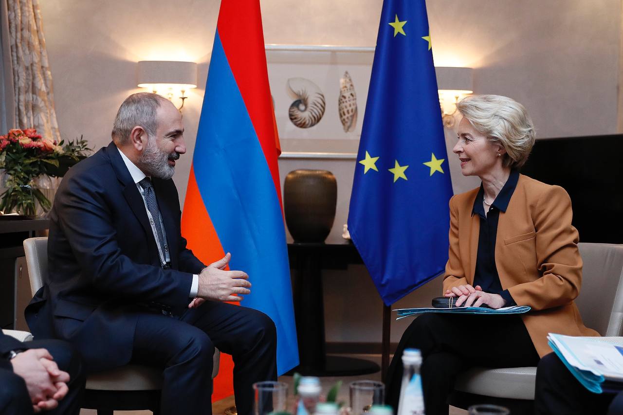 Президент Армении подписал закон о вступлении страны в ЕС