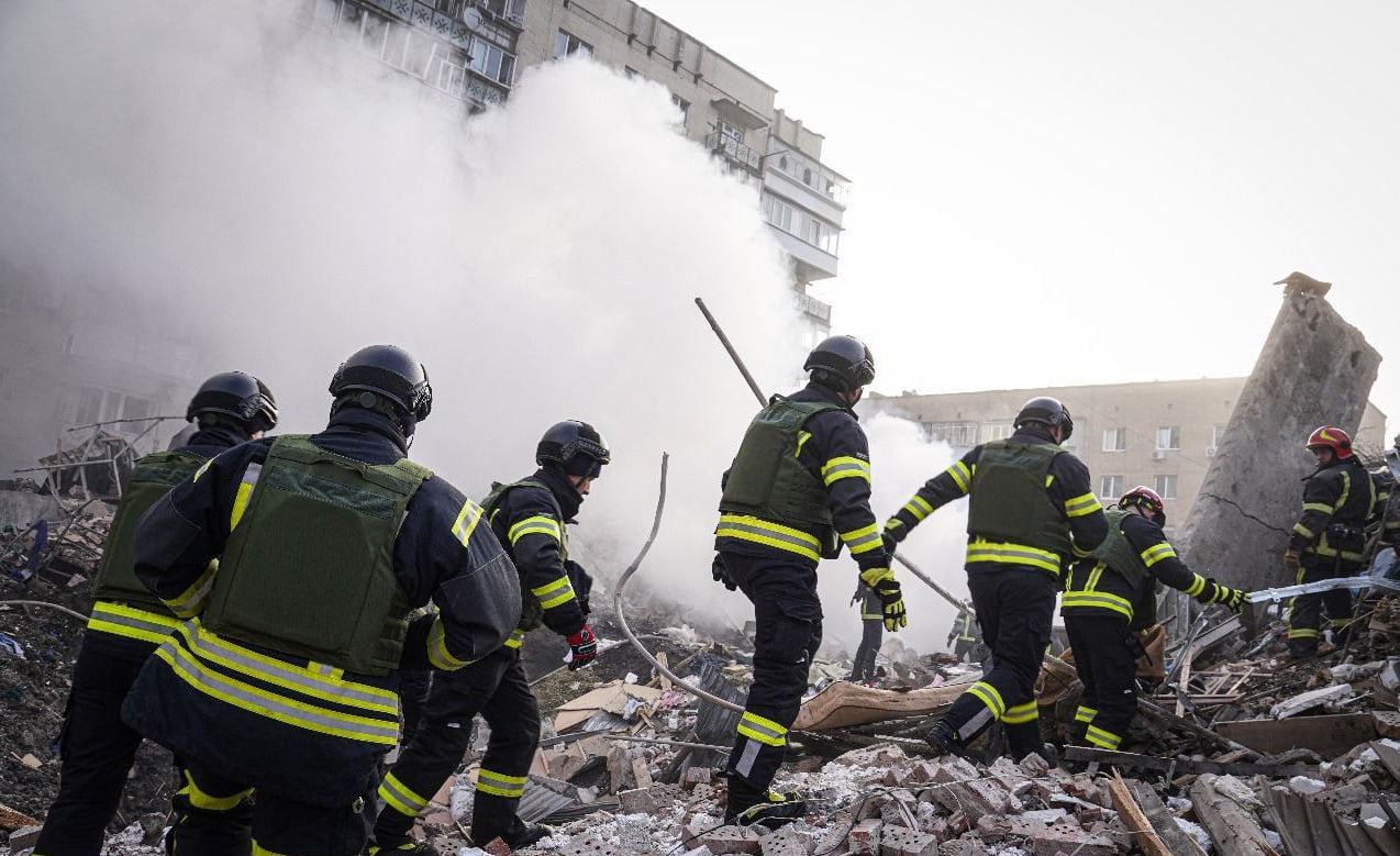 В Украине растет количество жертв в результате массированного российского удара