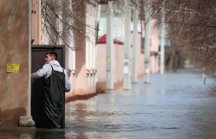 В Оренбургской области снесут 1,7 тыс. домов, поврежденных паводком
