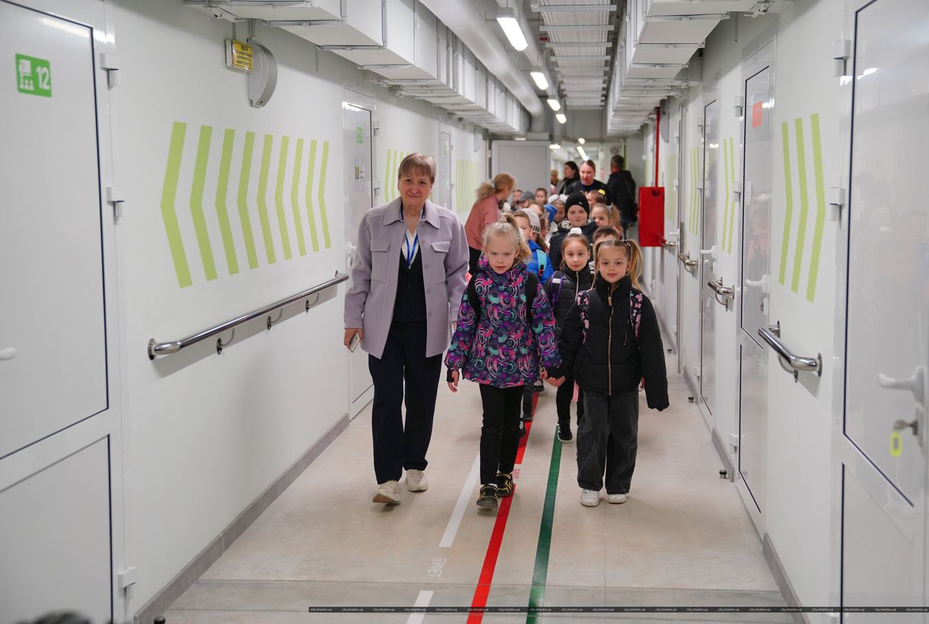 В Харькове 230 детей начали  обучение в первой подземной школе