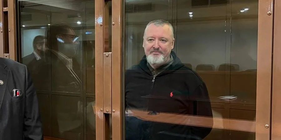 Осужденного за призывы к экстремизму Игоря Гиркина этапировали в колонию для бывших силовиков