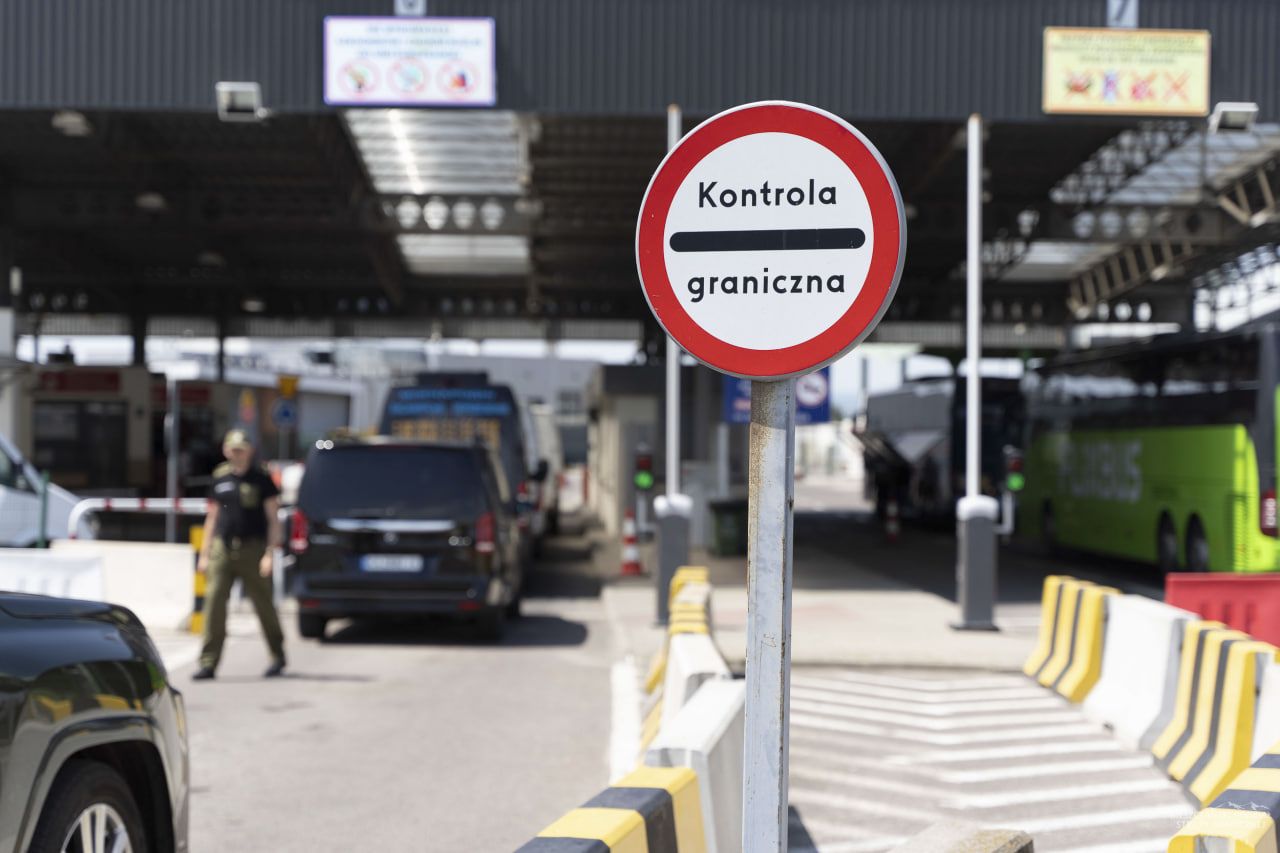 Польша открывает границу с Беларусью, закрытую во время российско-белорусских военных учений