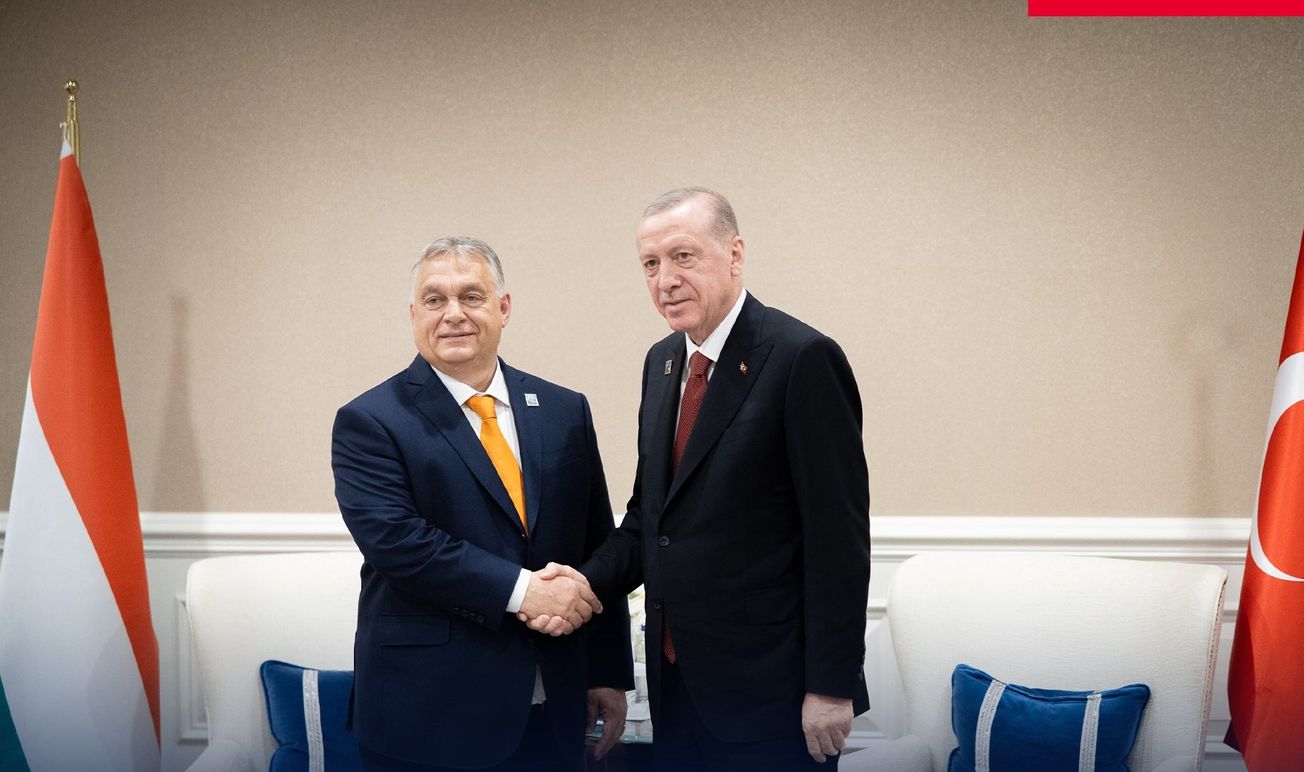 Орбан попросил Эрдогана поддержать его мирный план по Украине