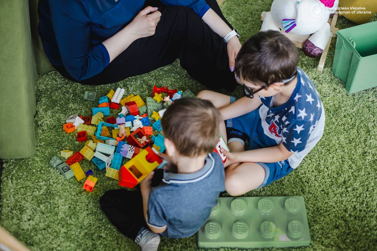 Россия вывезла тысячу детей из Украины якобы на "оздоровление" - Лубинец