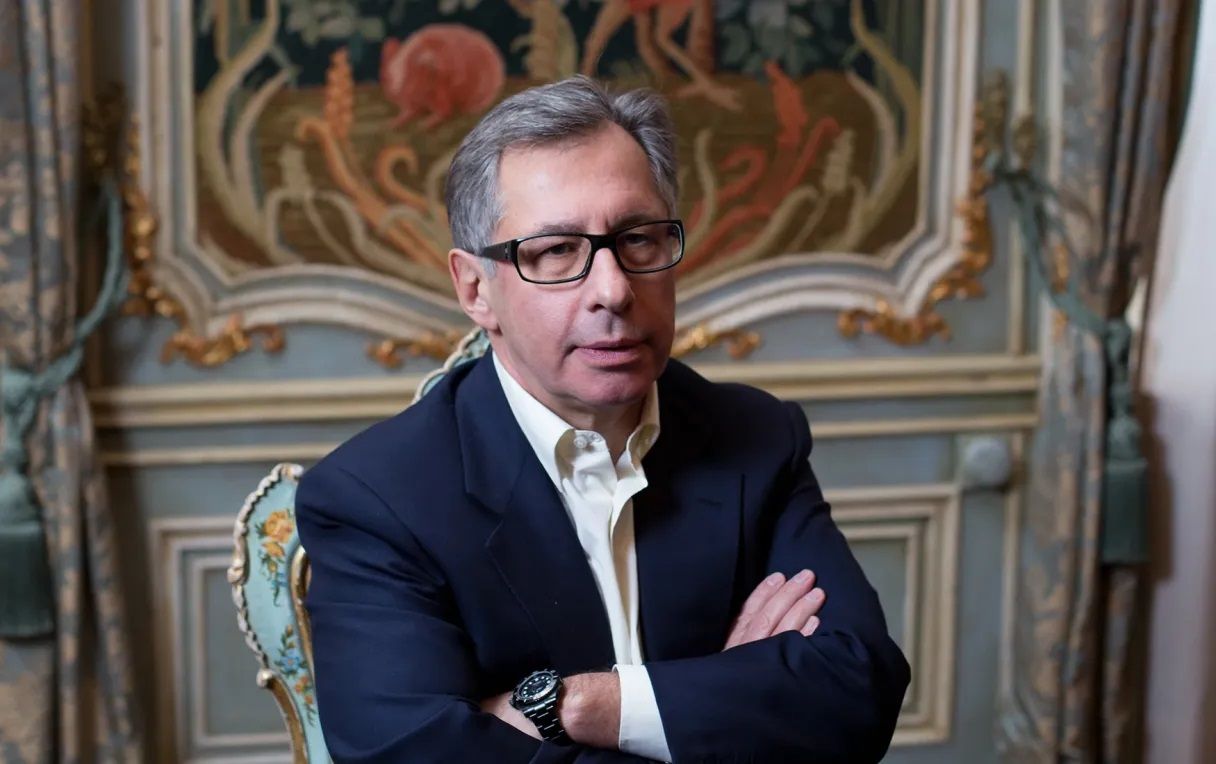 Великобритания решила конфисковать деньги российского олигарха Авена