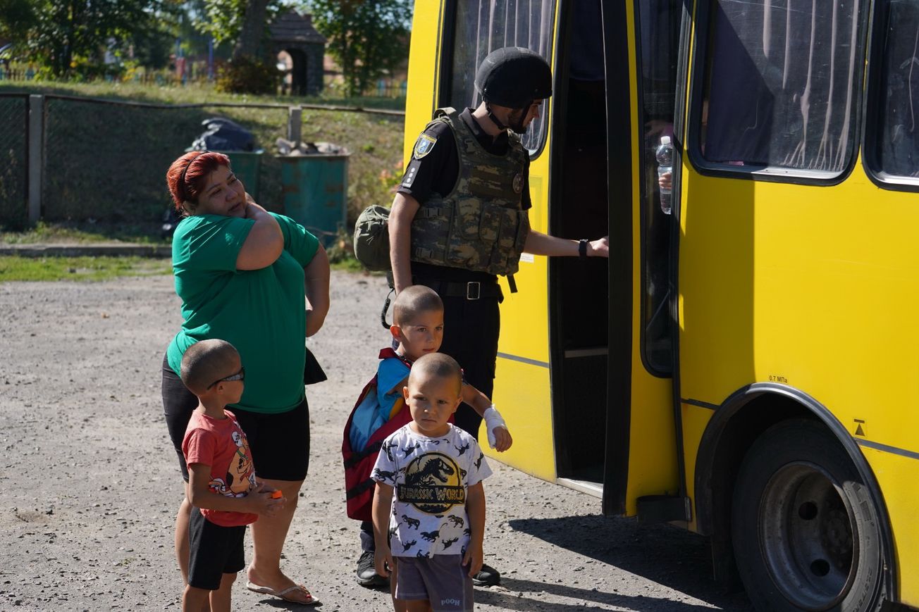 Из Сумской области необходимо эвакуировать 45 тыс. человек - МВД Украины