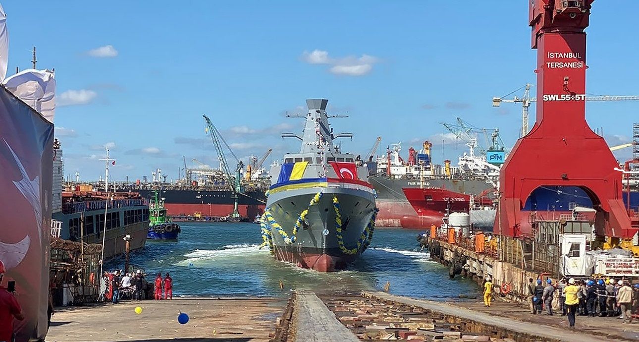 В Турции спустили на воду второй военный корабль для Украины
