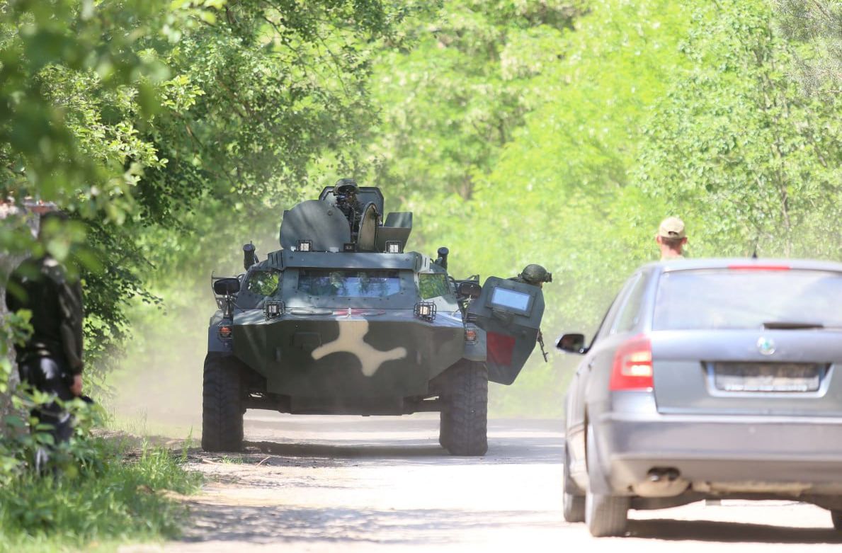 В Беларуси хотят отправлять в колонию за распространение информации о перемещении военной техники и личного состава