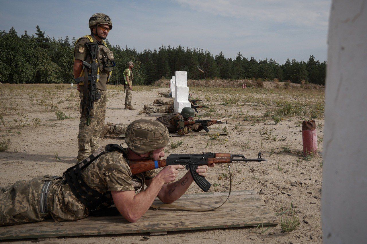 В Украине на данный момент забронированы от мобилизации 900-950 тыс. человек - Шмыгаль