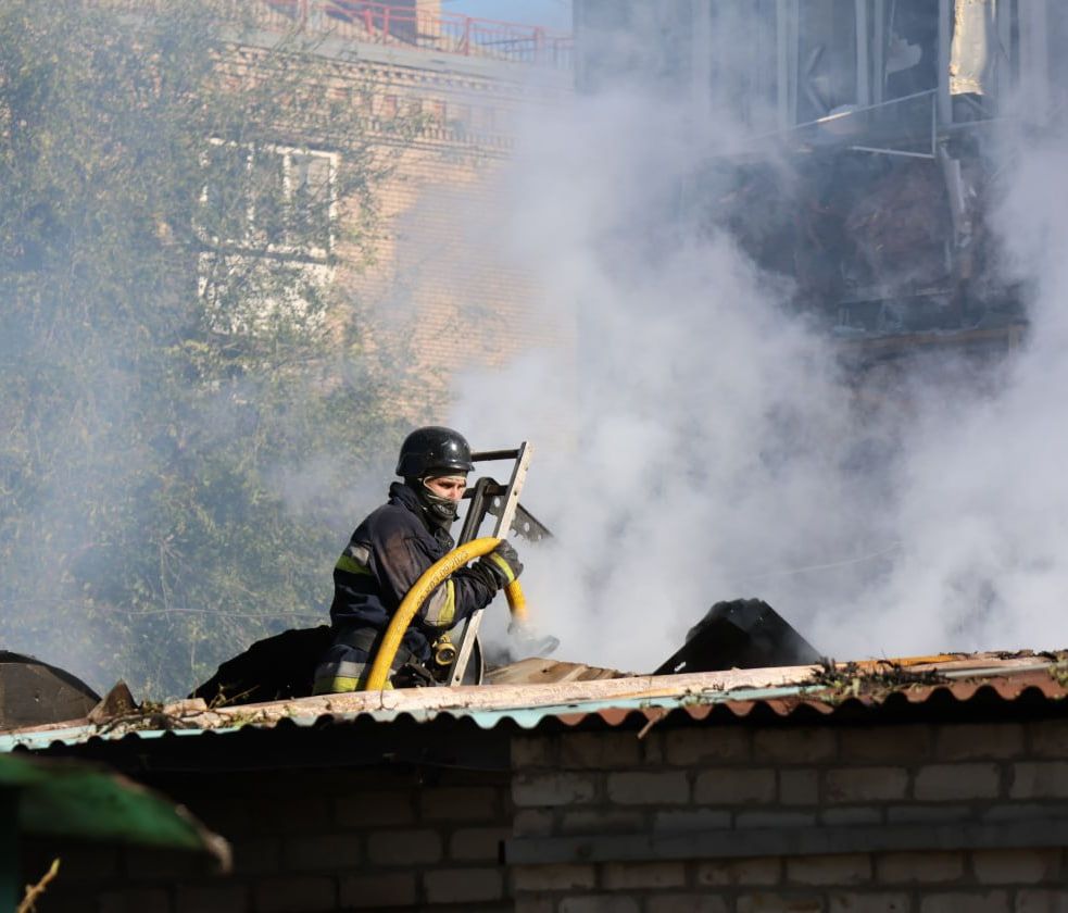 В результате российского удара по Запорожью ранены как минимум 13 человек