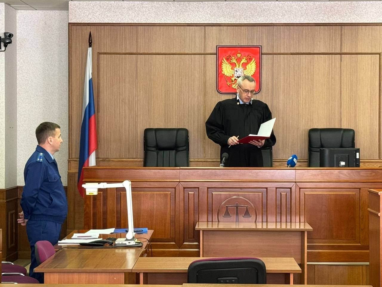 В российском Екатеринбурге будут судить местного жителя, обвиняемого в ограблении 12 отделений банков