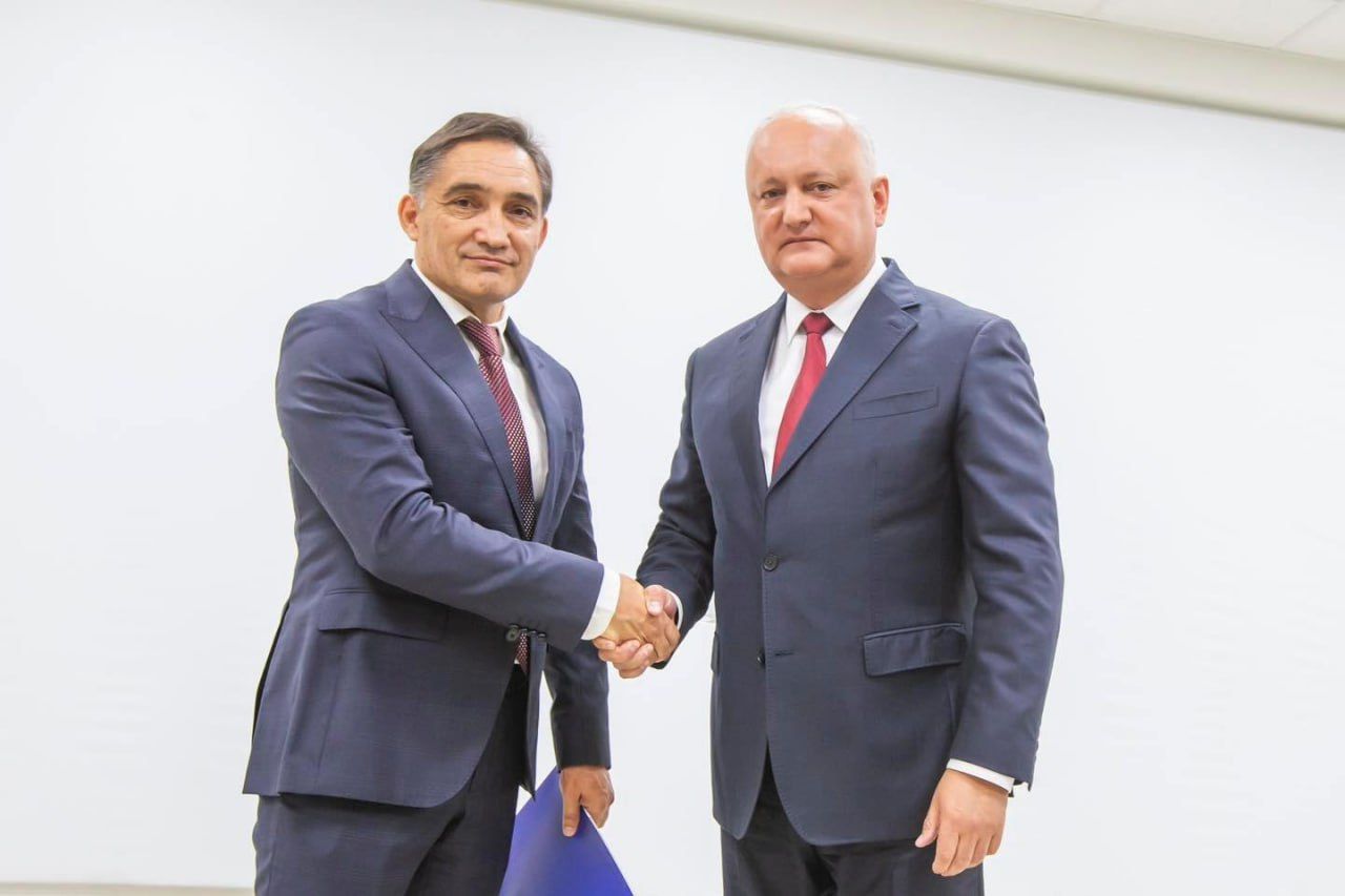 Главный соперник действующего молдавского президента Санду отказался голосовать на референдуме о евроинтеграции