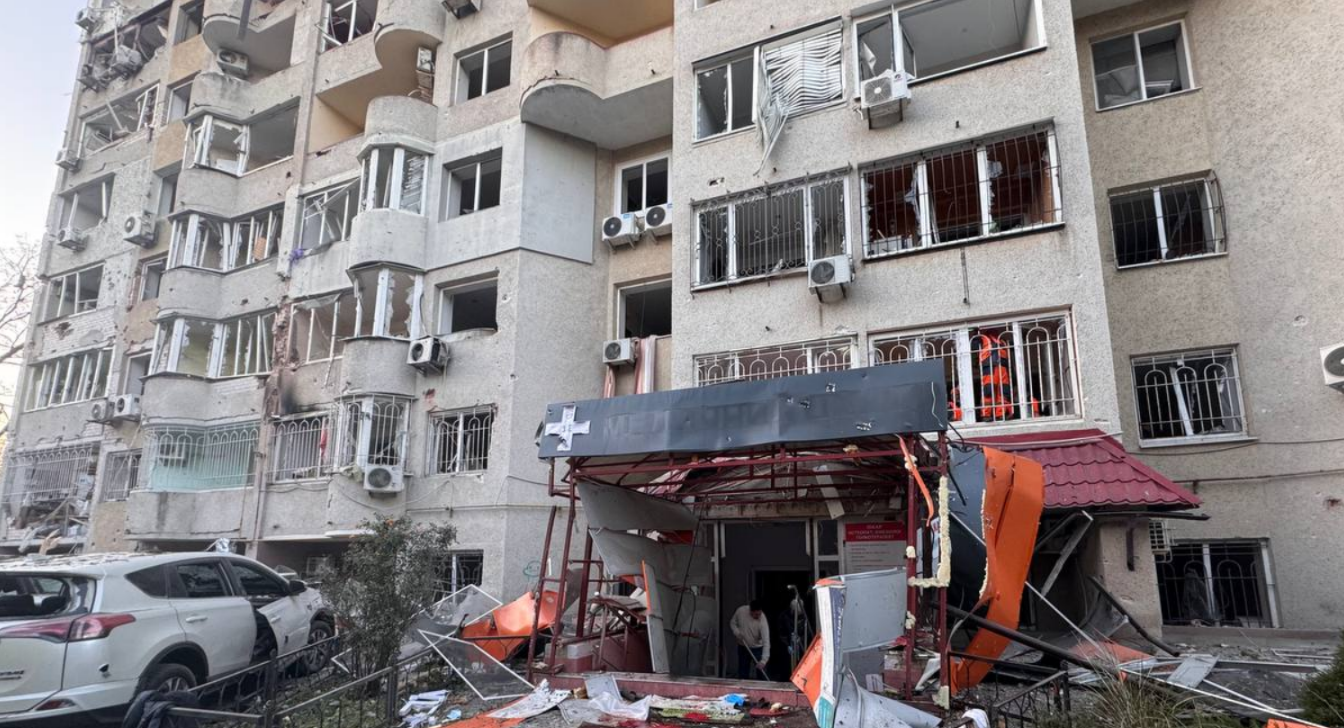 В Одессе минимум 10 человек погибли в результате российской атаки на город