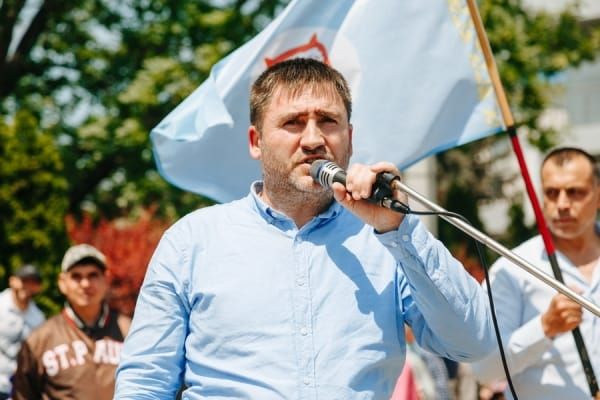 Советника главы молдавской Гагаузии освободили после задержания за подстрекательство к убийству Майи Санду