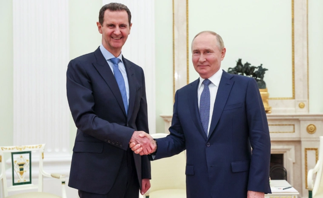 В Кремле заявили, что отставка президента Сирии была "личным решением" Асада