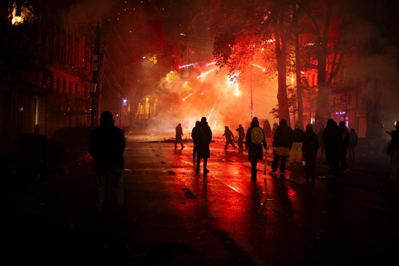 Страны Балтии запретили въезд основателю правящей партии Грузии и руководству МВД