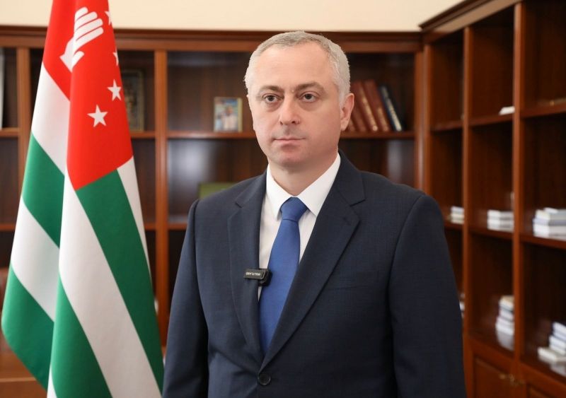 На пост президента Абхазии претендуют 5 кандидатов