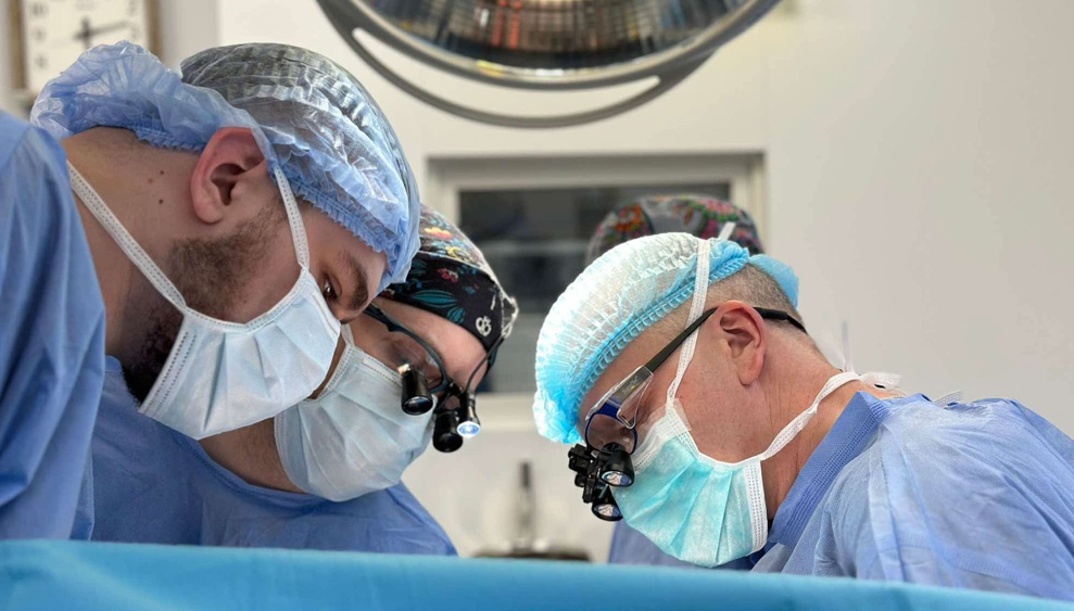 В Украине с отдельных медиков снимут бронирование и мобилизуют в ВСУ